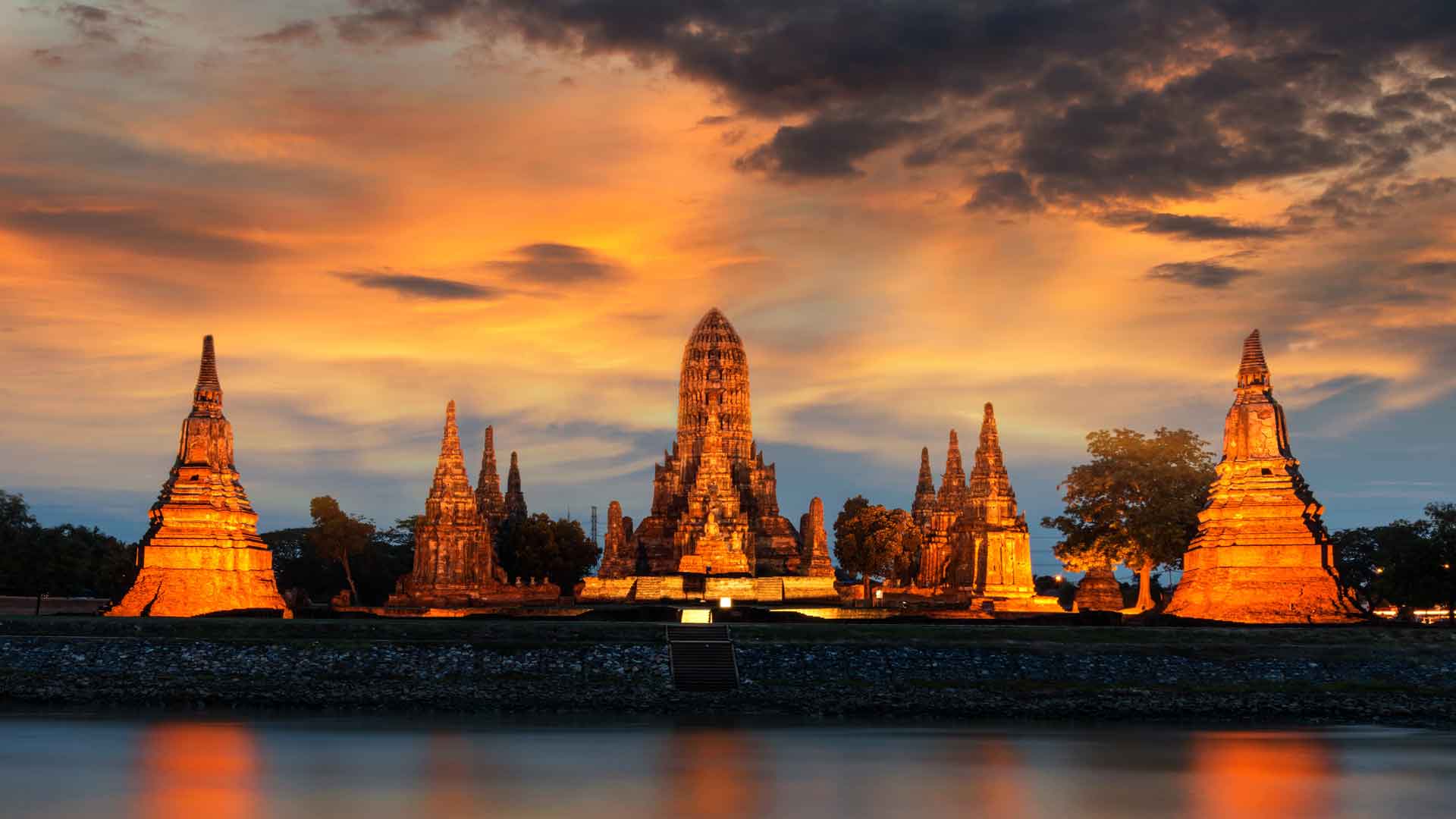 城府历史公园的柴瓦塔那兰寺，泰国 必应壁纸 4K
