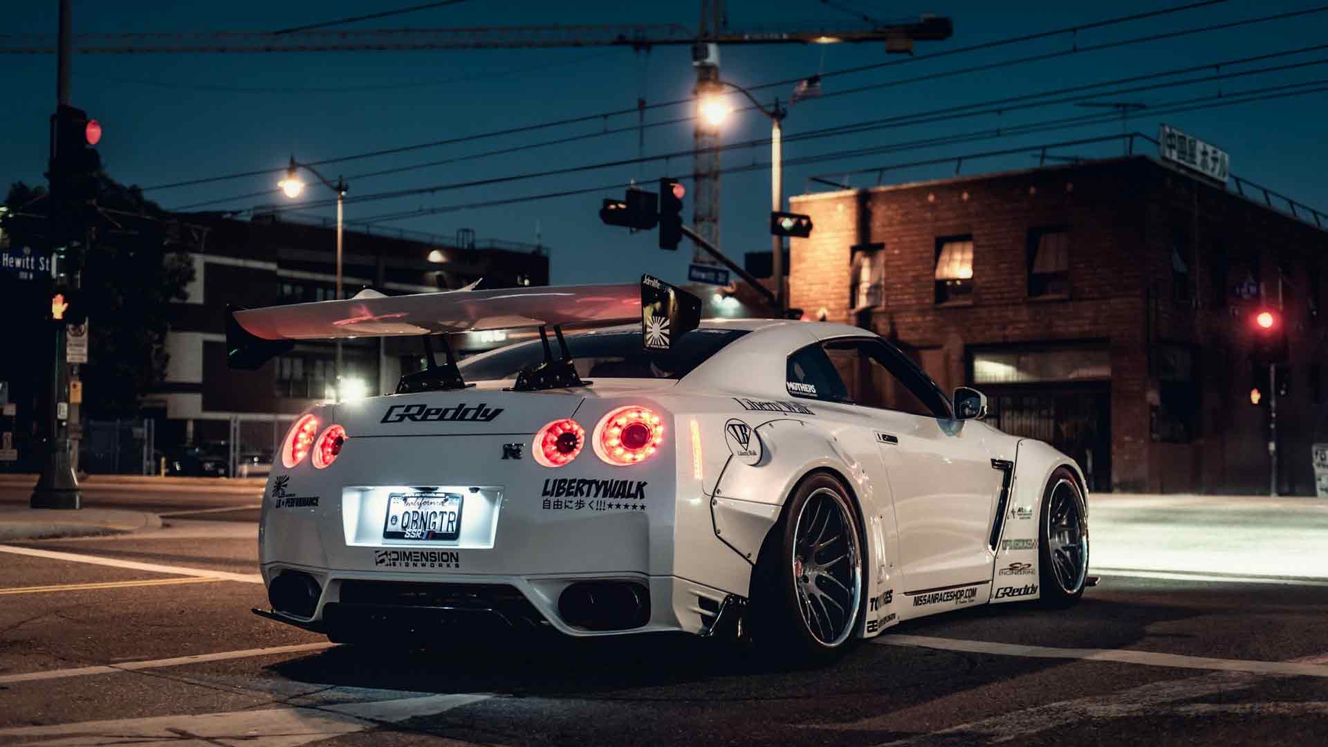 日产 GT-R R35