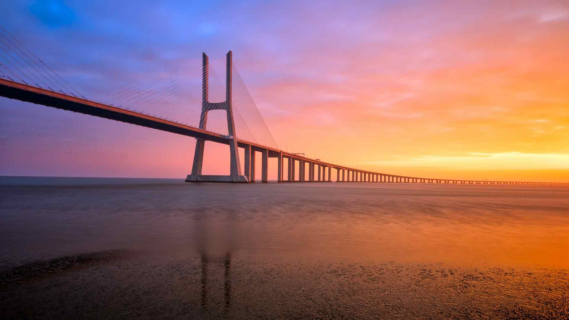 海桥日落天际线里斯本葡萄牙 5K