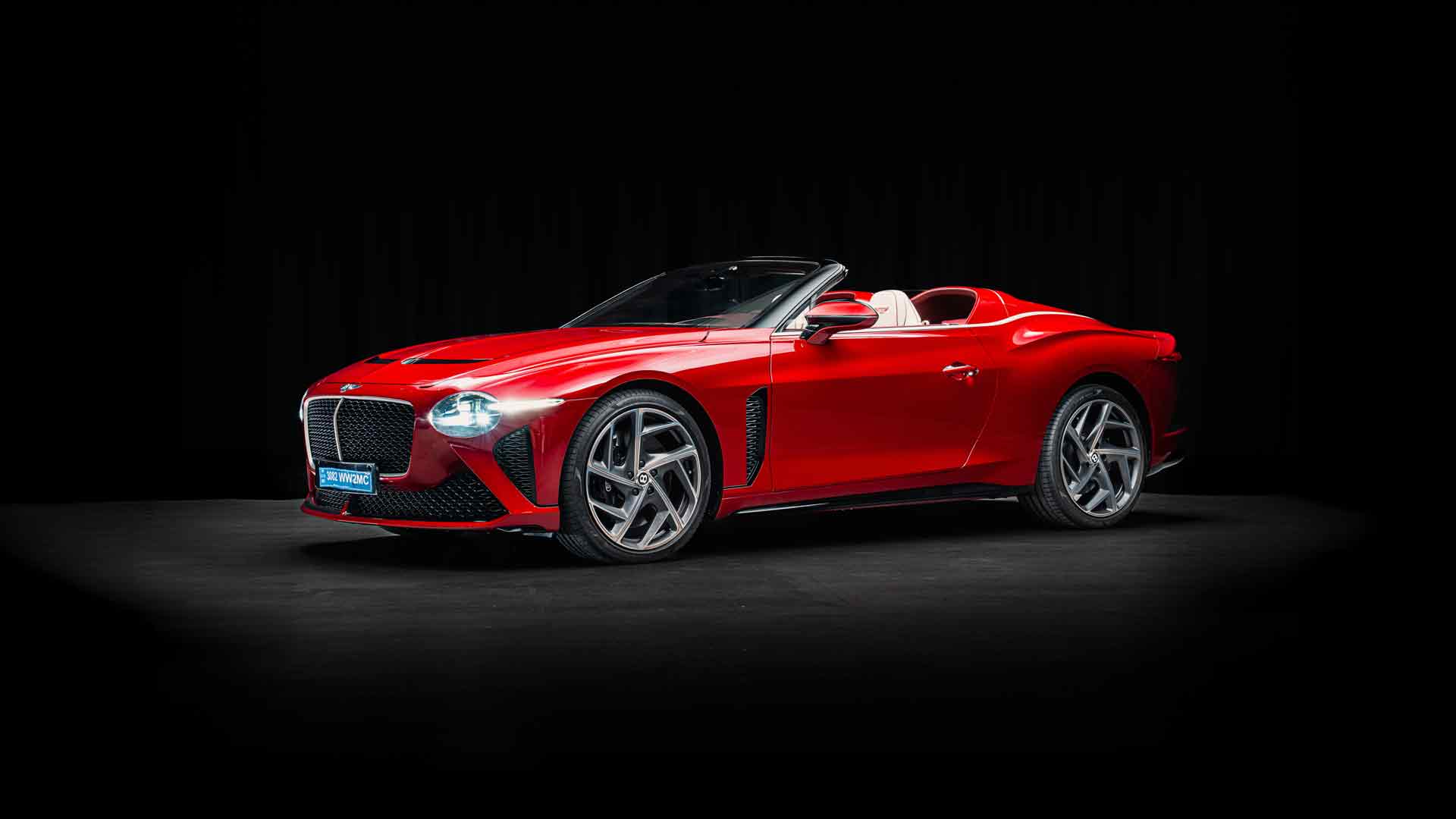 宾利 Mulliner Bacalar 深色背景壁纸