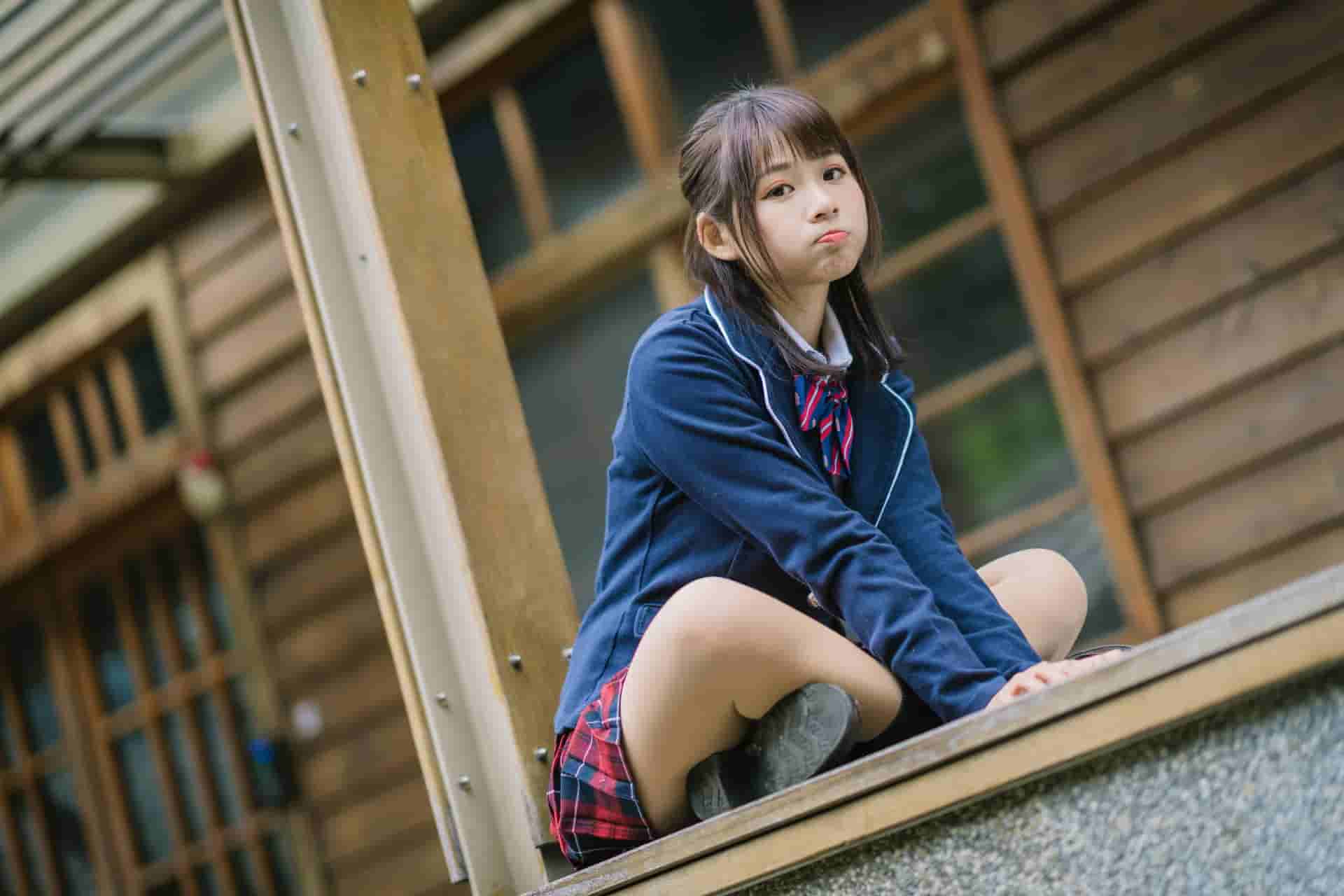 可爱少女 校园图片